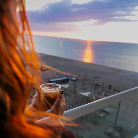 White Sea Luxury Premium Mamaia Nord On The Seaview アパート ナボダリ
