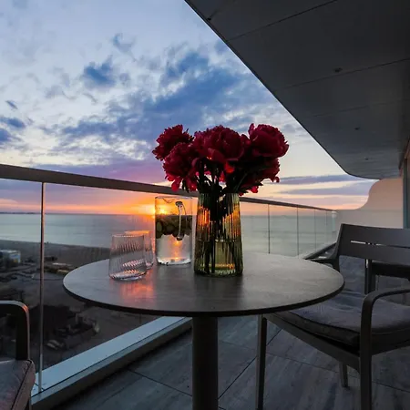 Apartment White Sea Luxury Premium Mamaia Nord On The Seaview